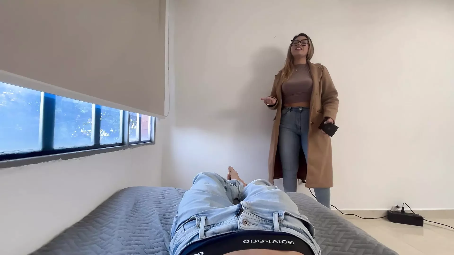 POV Sharing bed with my Hot stepmom, WE FUCK ALONE AT HOME UNTIL I CAME IN HER PUSSY