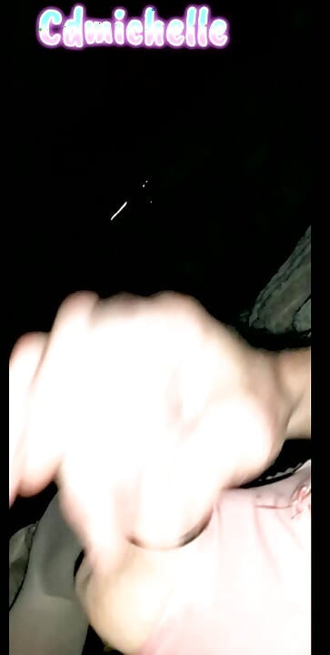 Cdmichelle ubrana w seksowną różową bieliznę jacking off aż do spermy