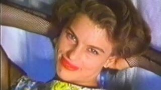 Diavolo travestito - video musicale (spogliarello vintage)