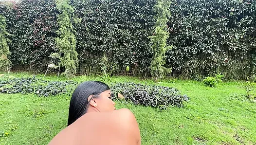 Yoga eğitmenimle seks yapıyorum ve o beni döllüyor