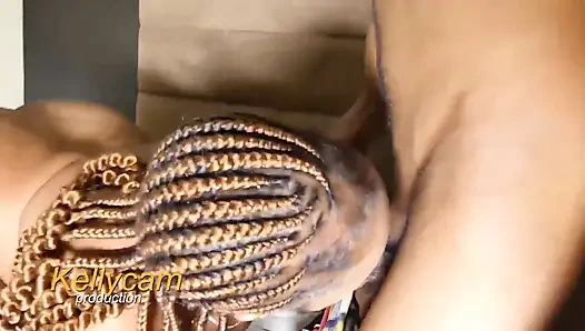 Ihr squirting ist gut auf dem bett