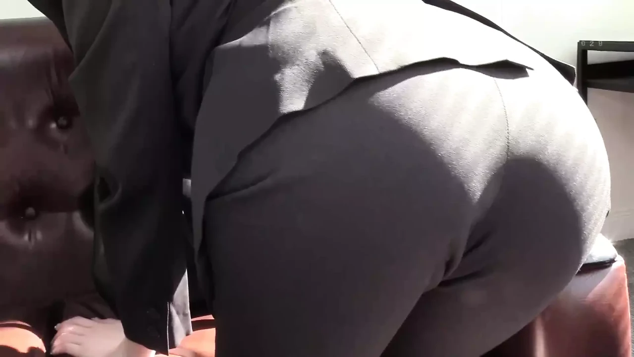Low Angle and Best Angle in a Row! Panty in the air 3 - Low Angle