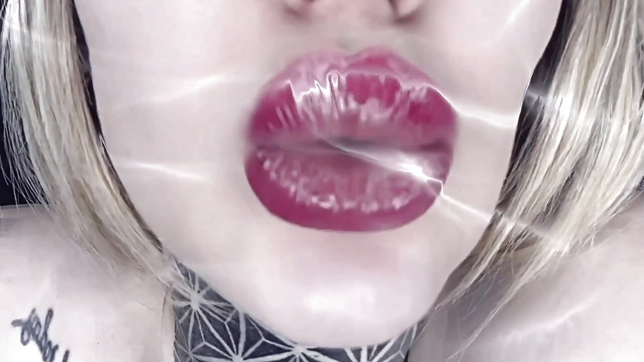 Daily fix for hungry for my lips! Portion 16