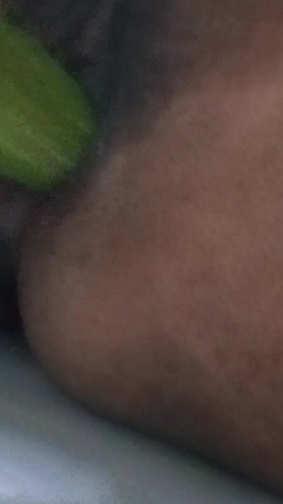Deshi girl insert cucumber fuck for huge orgasm | Clip 1