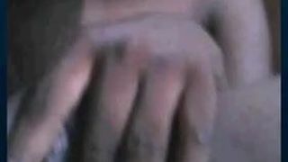 Черная красотка Sandra K трахает пальцами ее мокрую киску