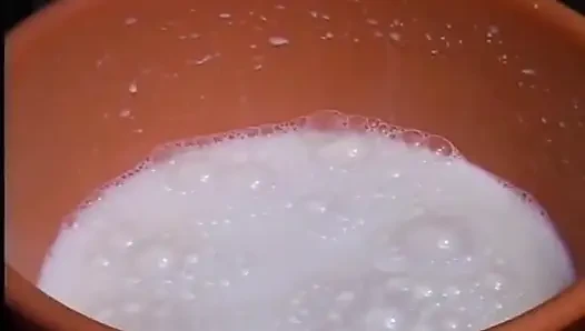Bu kıllı amcıklı Alman minyon bayanla fetiş seansı