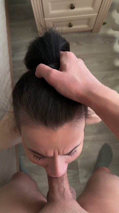 This Guy Is Too Horny, so I Sucked All Cum Out of Him. I'm a Good Girl.