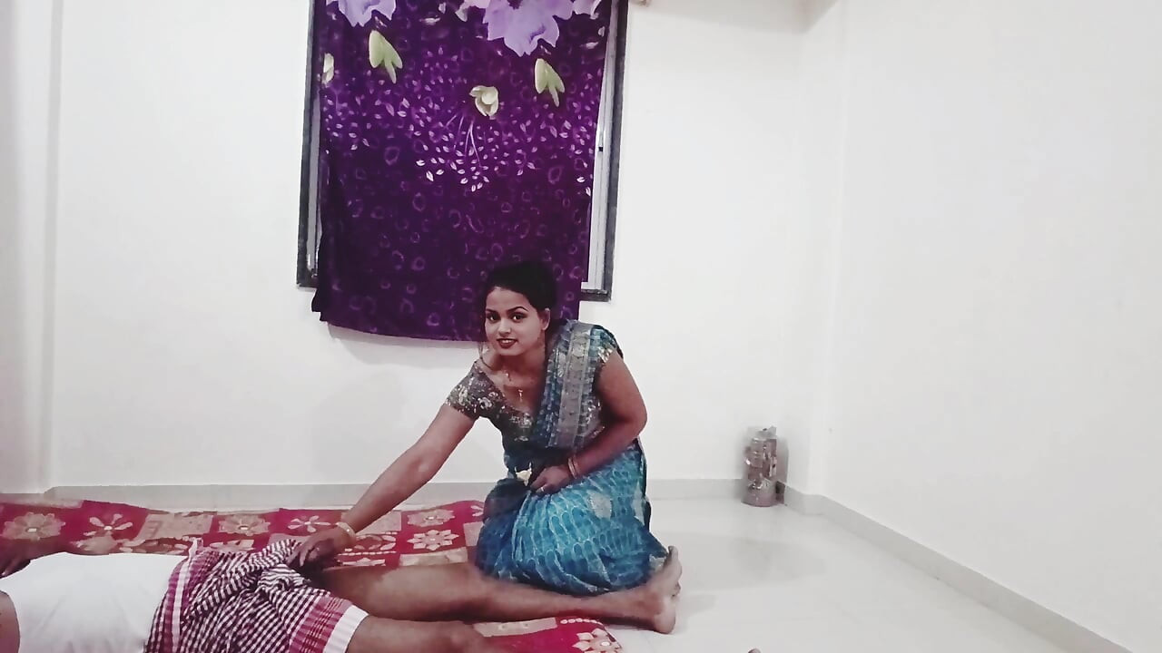 Rhea grabbed her boss's and sucked it and had sex