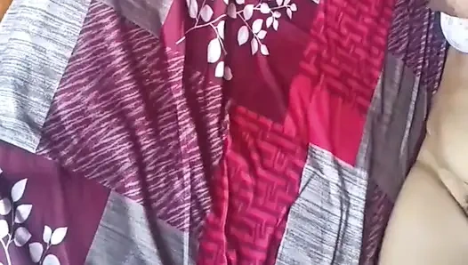 Istri selingkuh tetangga disuruh ngentot buru-buru sebelum suaminya pulang