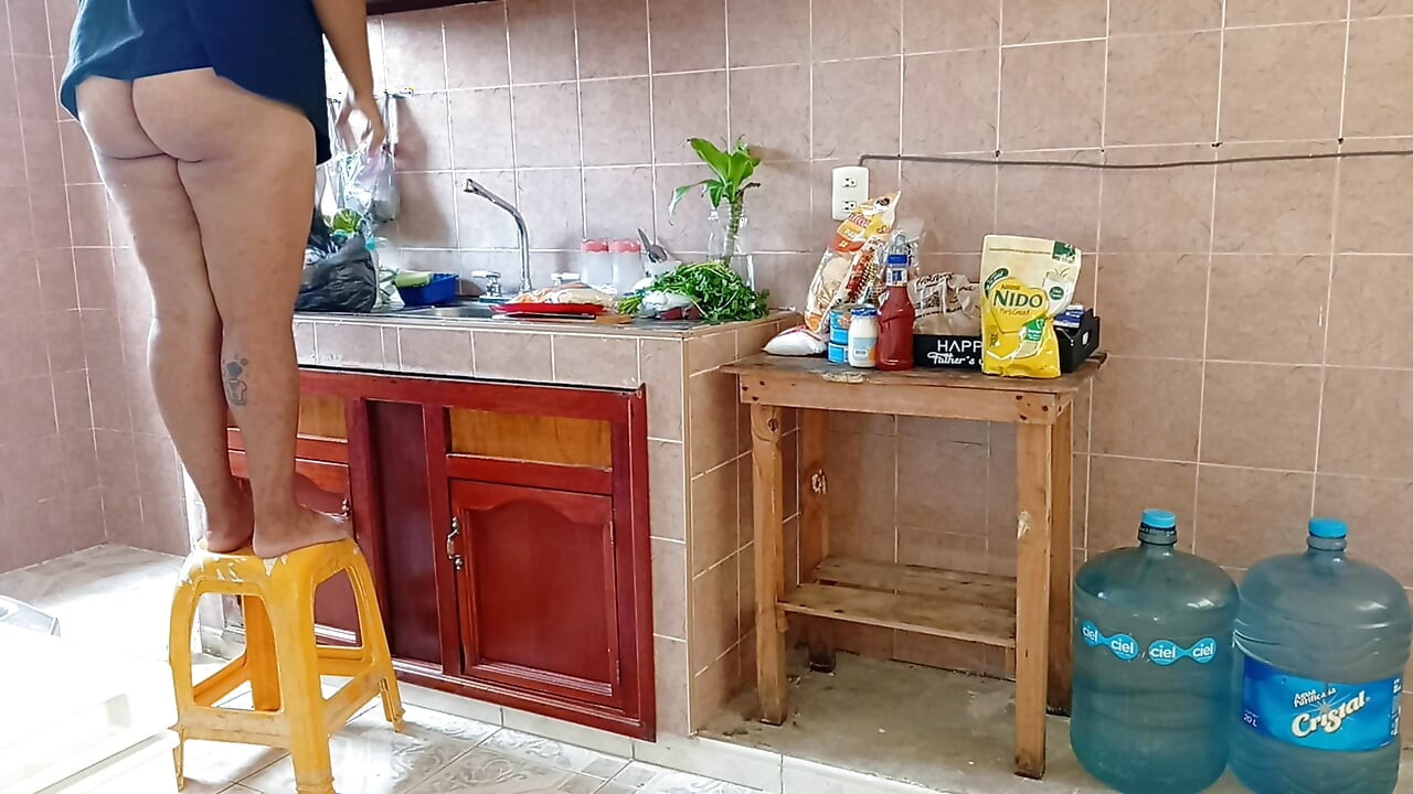 Chubby Mom in the Kitchen 1