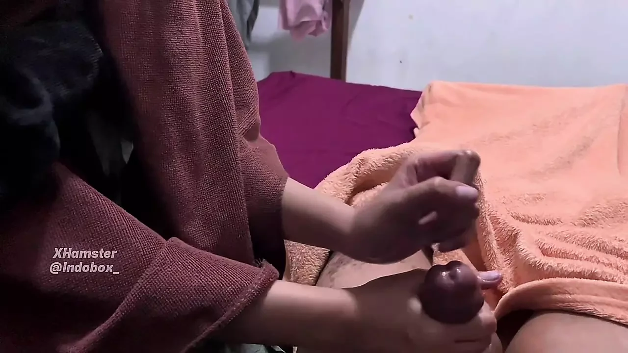 Bercinta dengan seorang pelayan kamar!