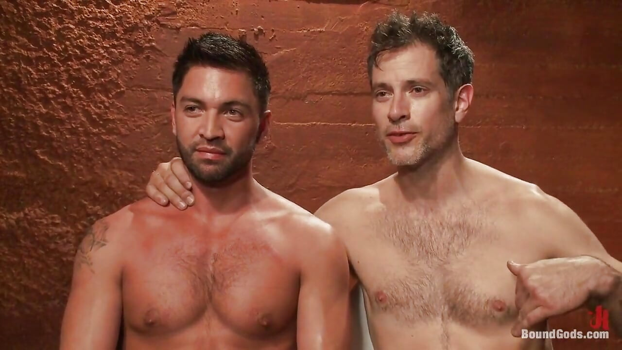 Dominic Pacifico di seks bondage hell