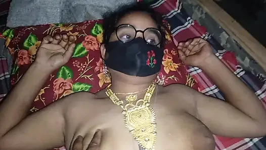 A Secret Night with the Neighbor's Bhabhi