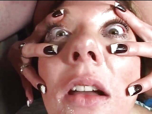 Two Horny MILFs Share One Cock Then Dude Cums in Slut's Eye
