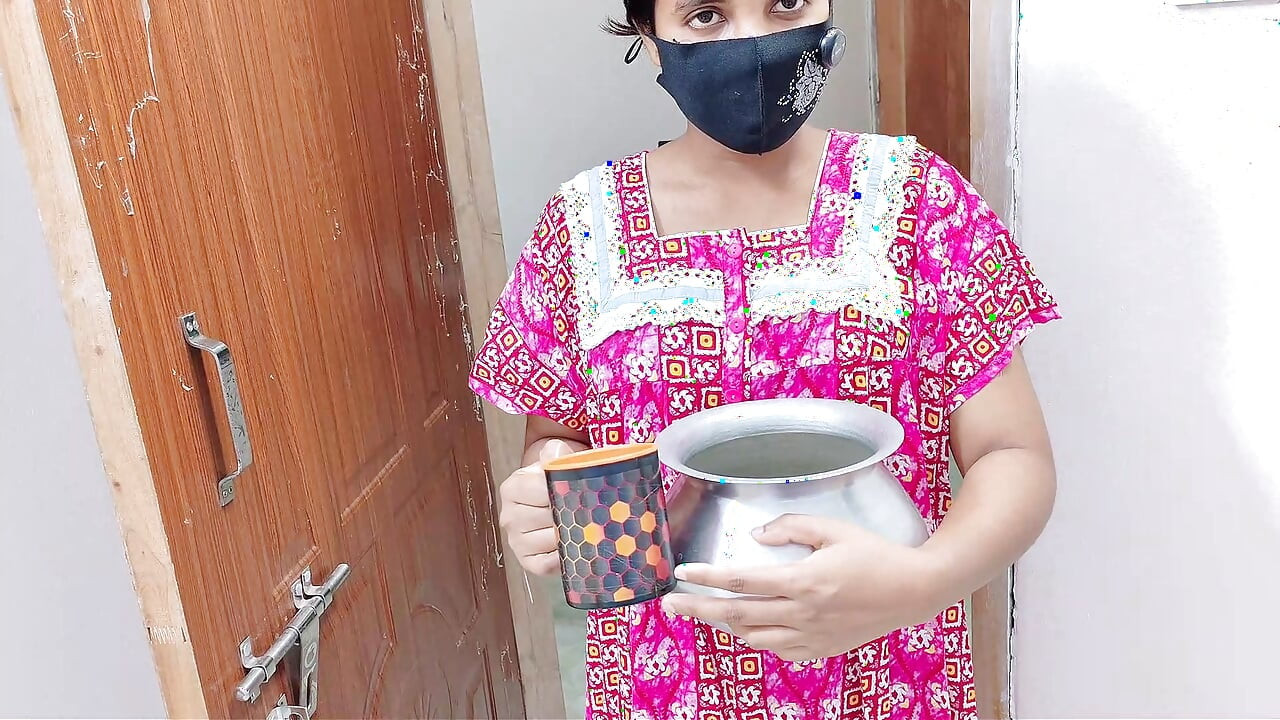 Milk seller aunty fuck by desi boy chudai xxx