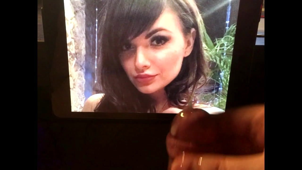 Cum slow motion