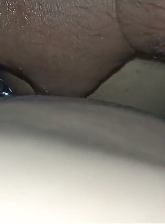 Zatímco mám svůj kolík v zadku, můj nevlastní otec mi dává ptáka do vagíny