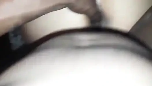 Nata4sex si cewek super semok ini dientot habis-habisan sama kontol besar pria kulit hitam sampai aku muncrat berkali-kali