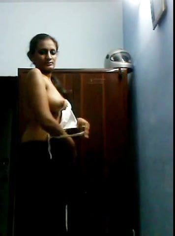 น้าสาวจับนมตัวเอง