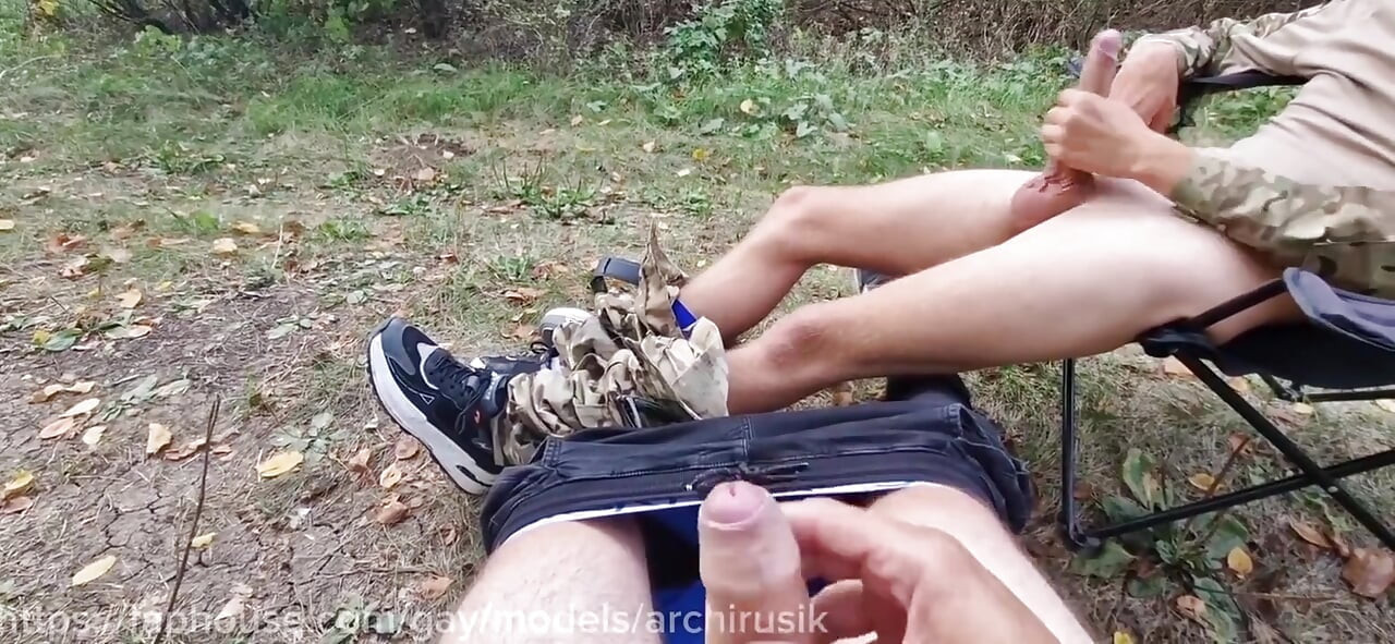 A Random Man Poured a Lot of Cum! a Military Guy Jerked off and Poured Cum on Me