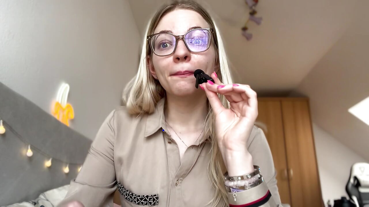 Am I Degenerating Men? Femdom