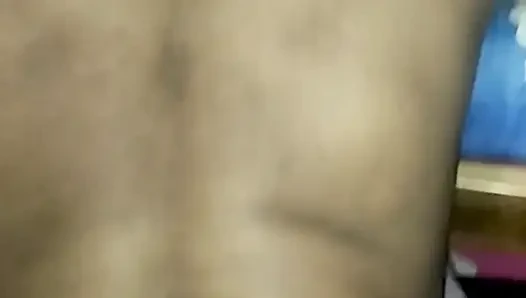 Uhh enak banget kontol kamu sayang, terus genjot sayang jangan di lepas