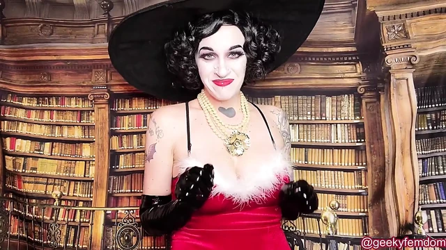 Lady Dimitrescu Holiday Gift
