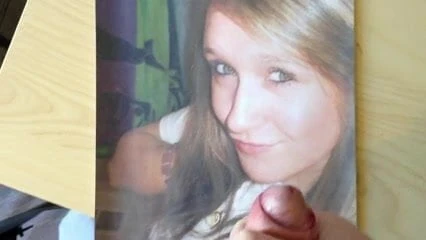 Cumshot on blonde girl