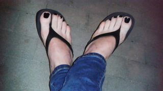 platform thongs - sexy feet