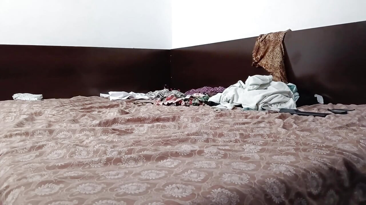 Amateur Wife Enjoys Trying on Clothes and Cutting Them.
