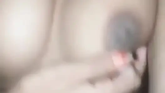 Opps bu bir memeli bebek