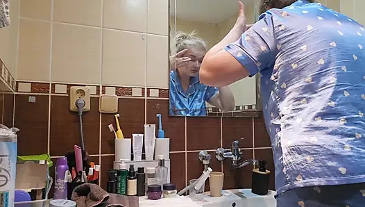 Rutinitas Perawatan Kulit Malam Hari