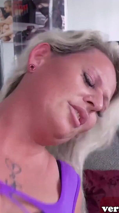 Chubby blonde German woman makes romantic userdate | Clip 3