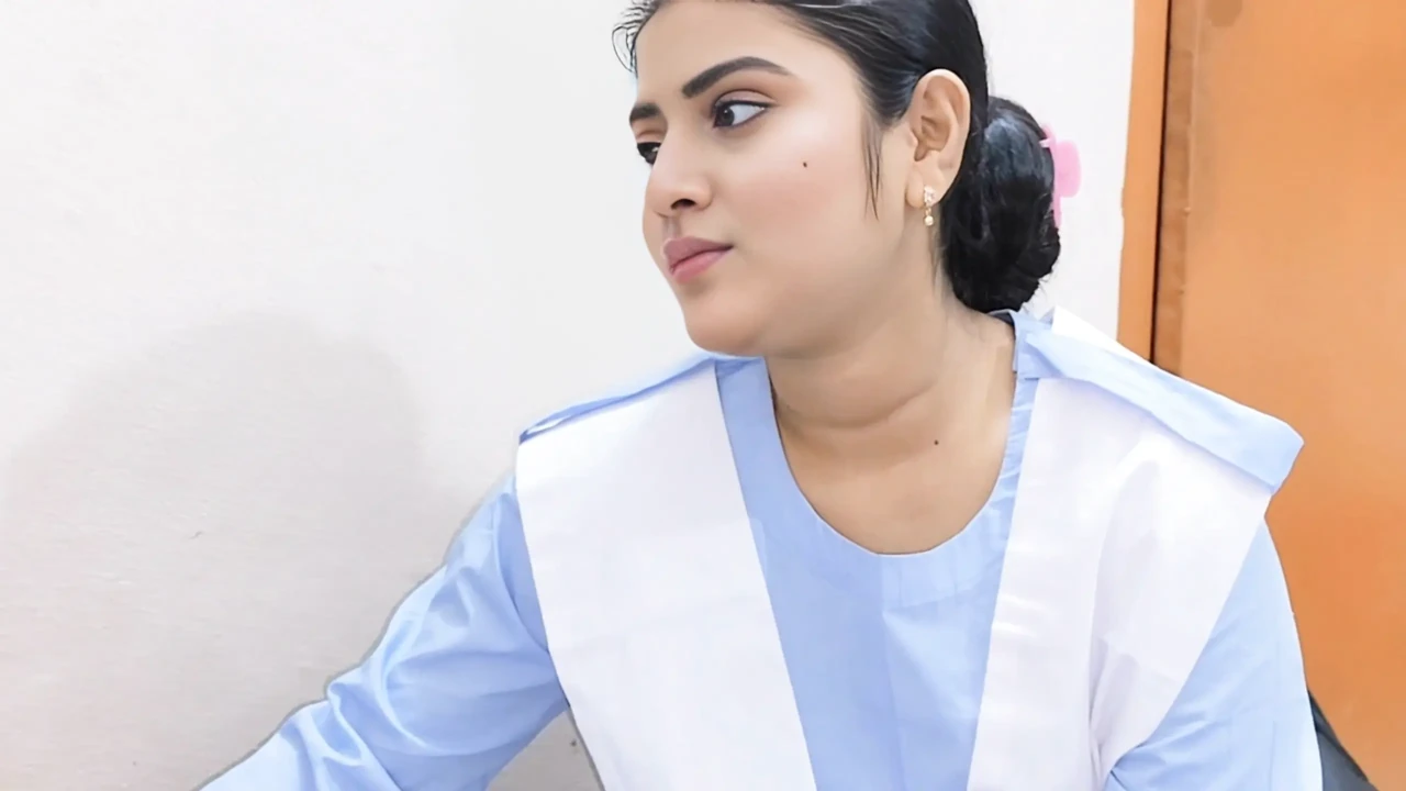 Indian Bengali beautiful student sex video at teacher’s house.