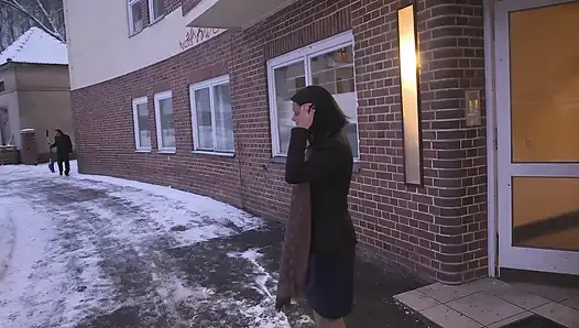 Pertemuan liar petugas kebersihan kowalski dientot habis-habisan sama cewek seksi