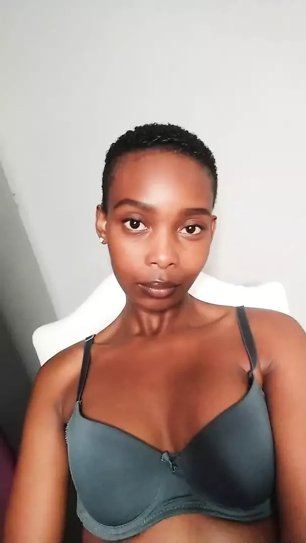ZahraFox video 323517