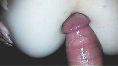Лизание задницы в рот в любительском видео