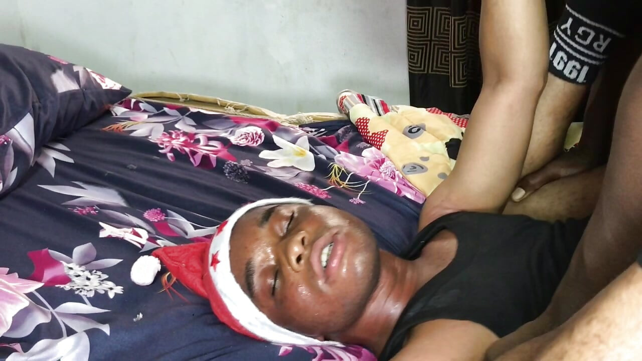 クリスマスのセックスは早くやってきて、ホテルで熱いセックス