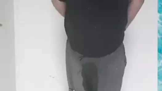 In die hose gepisst
