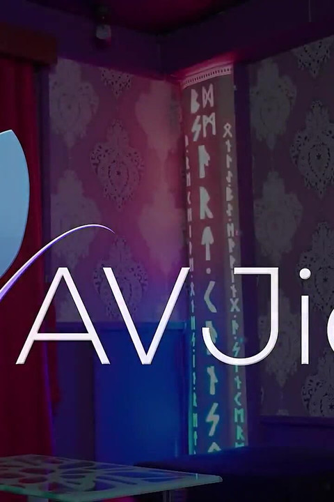 Submissive Hottie Lin Siyu Goes to BDSM Training