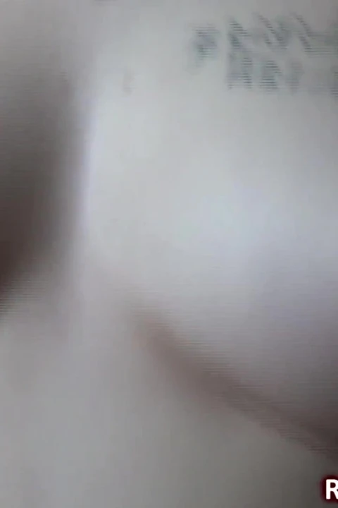 Mengongkek penari telanjang di rumah ditangkap