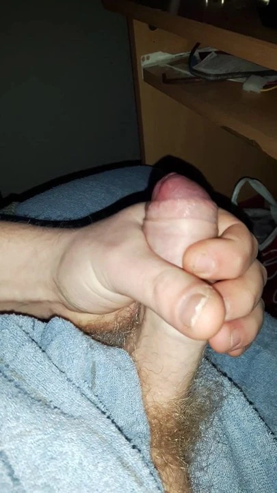 yerk off and watch porn