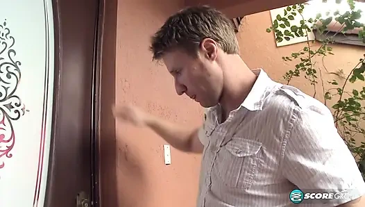 Schwanz ist in dem anus der 54-jährigen josette willkommen