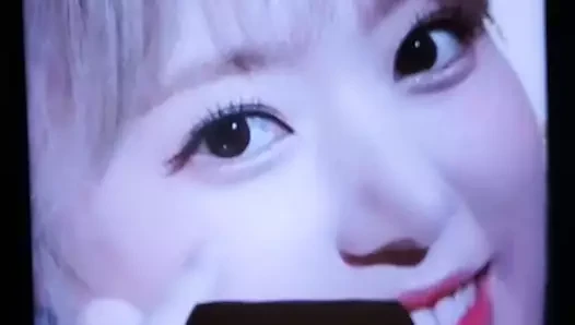 Izone - sakura - boşalma haraç 1