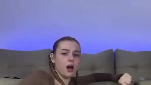 Anal mit riesigem BBC-dildo