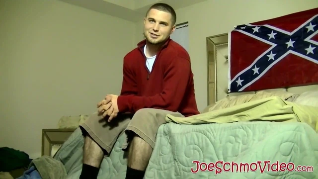 Amateur gay dude blown until he cums by mature deviant