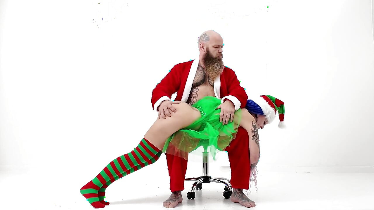 음란한 크리스마스 스팽킹