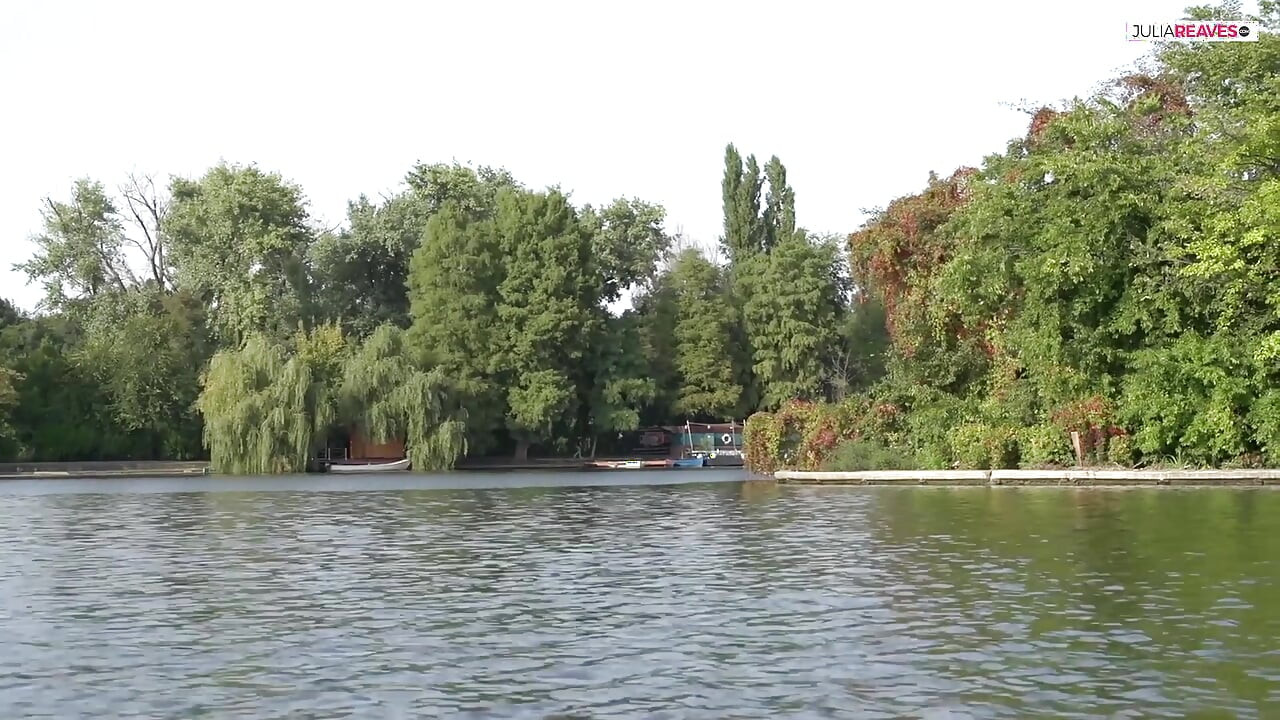 Мочитися і мастурбувати на відкритому повітрі - це так надзвичайно збудливо