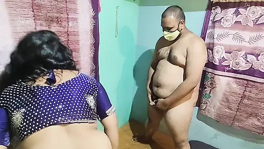 Секс бхабхи, горячий танец для любовника, и она преподносит ее киску