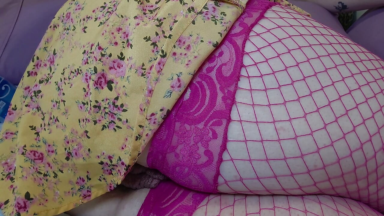 Anal Beads, Fat Pussy Masturbation & Muliple Orgams